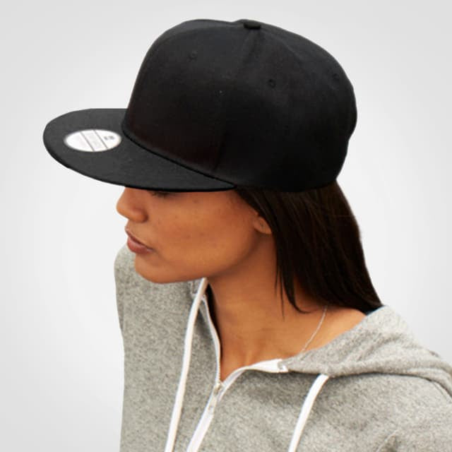 Caps